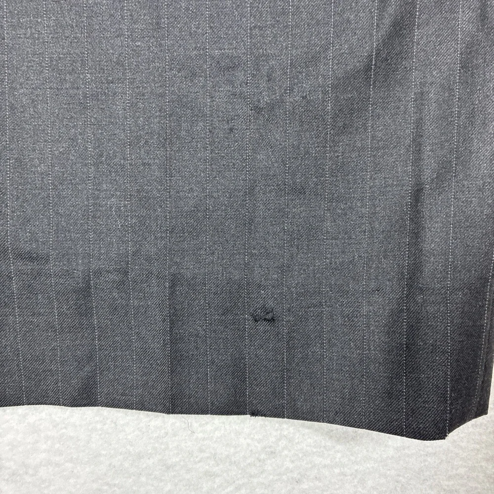 Jos. A Bank Men's Wool Charcoal Gray Pinstripe Suit 2 Piece 44R 38x33 Formal